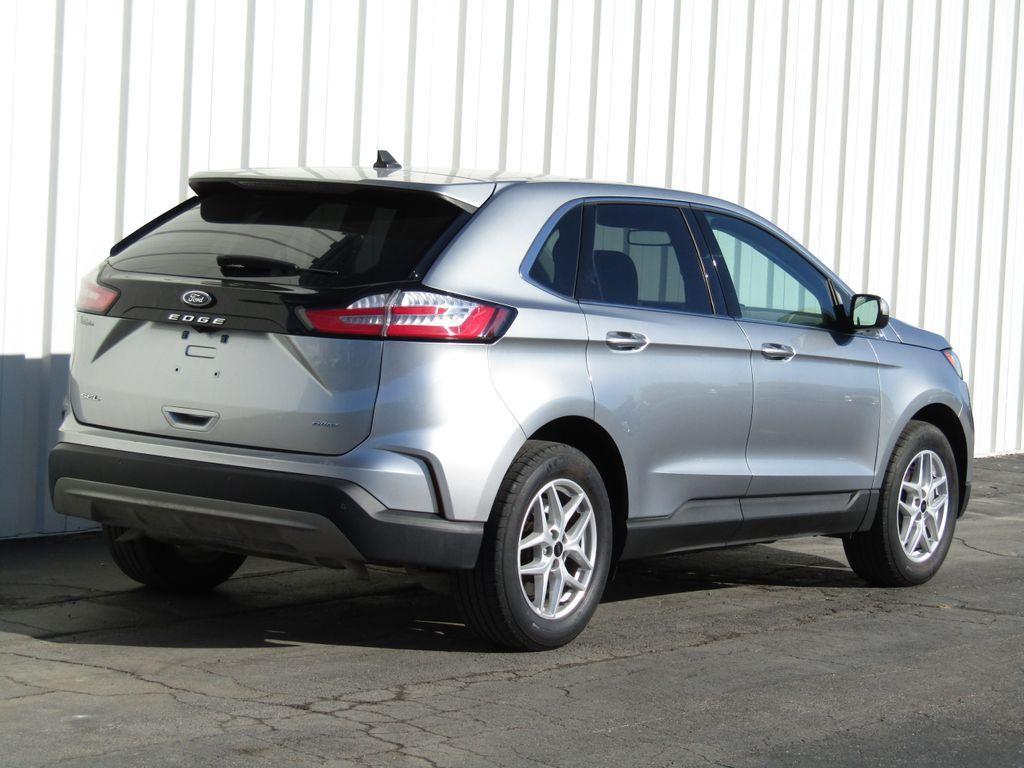 used 2024 Ford Edge car, priced at $27,500