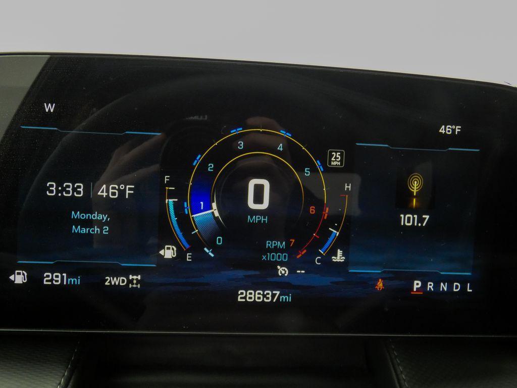 used 2025 Chevrolet Equinox car, priced at $25,995