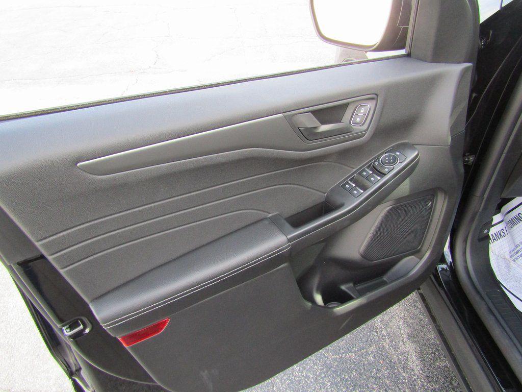 new 2026 Ford Escape car, priced at $30,740