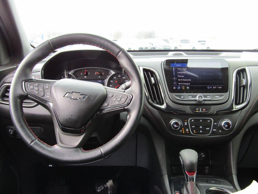 used 2023 Chevrolet Equinox car, priced at $26,900