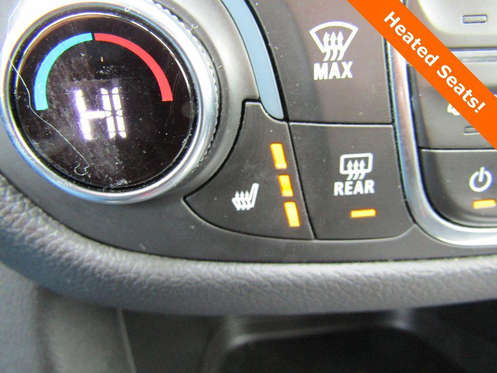 used 2023 Chevrolet Equinox car, priced at $26,900