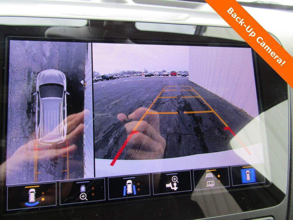 used 2023 Chevrolet Equinox car, priced at $26,900