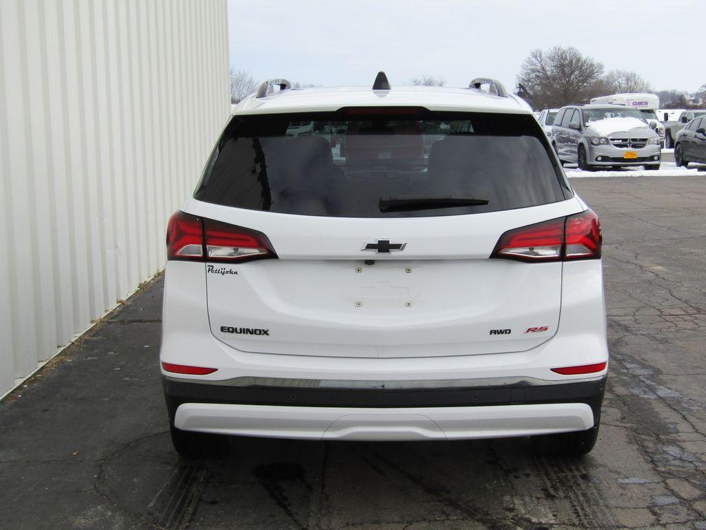 used 2023 Chevrolet Equinox car, priced at $26,900