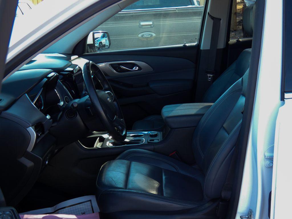 used 2020 Chevrolet Traverse car, priced at $20,500