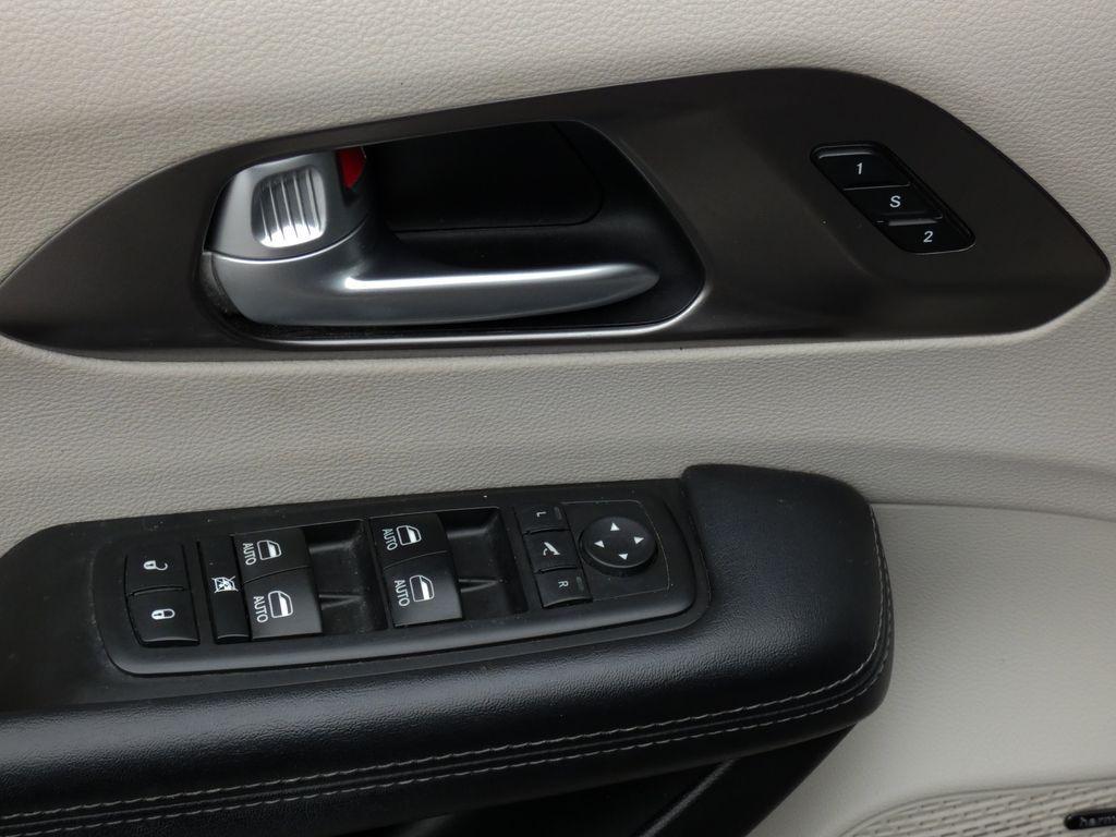 used 2017 Chrysler Pacifica car, priced at $10,000