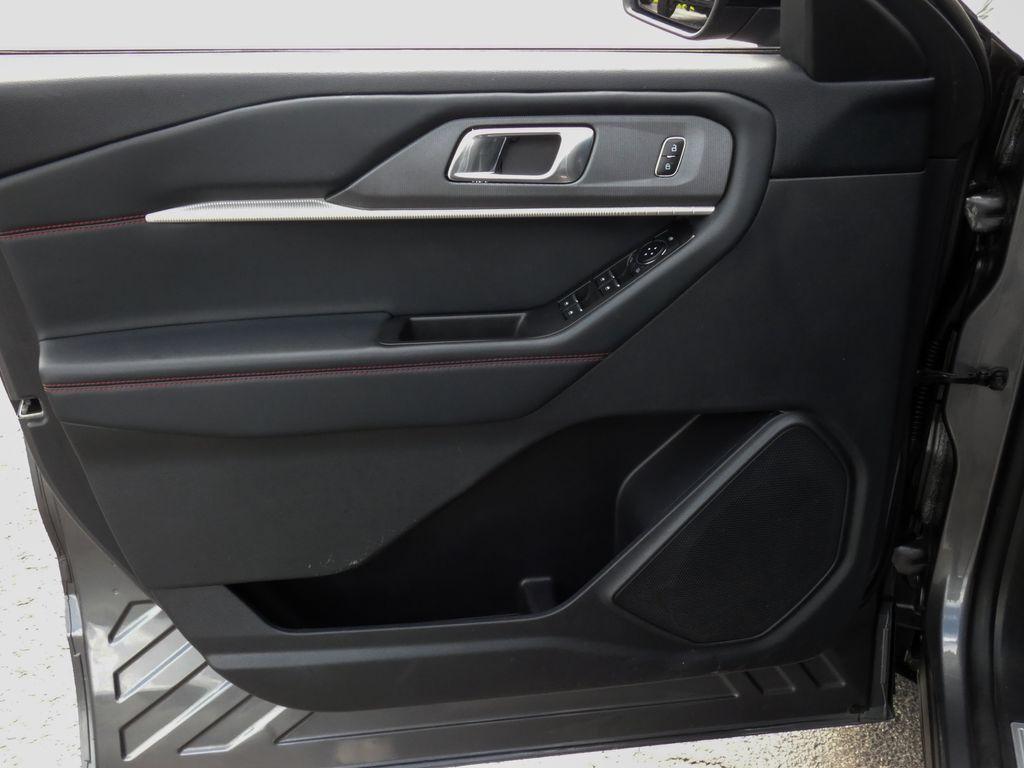 used 2025 Ford Explorer car, priced at $35,500