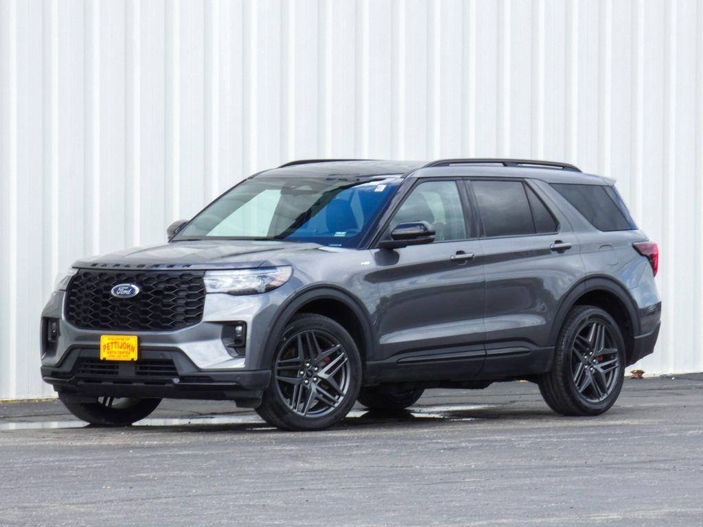 used 2025 Ford Explorer car, priced at $35,500