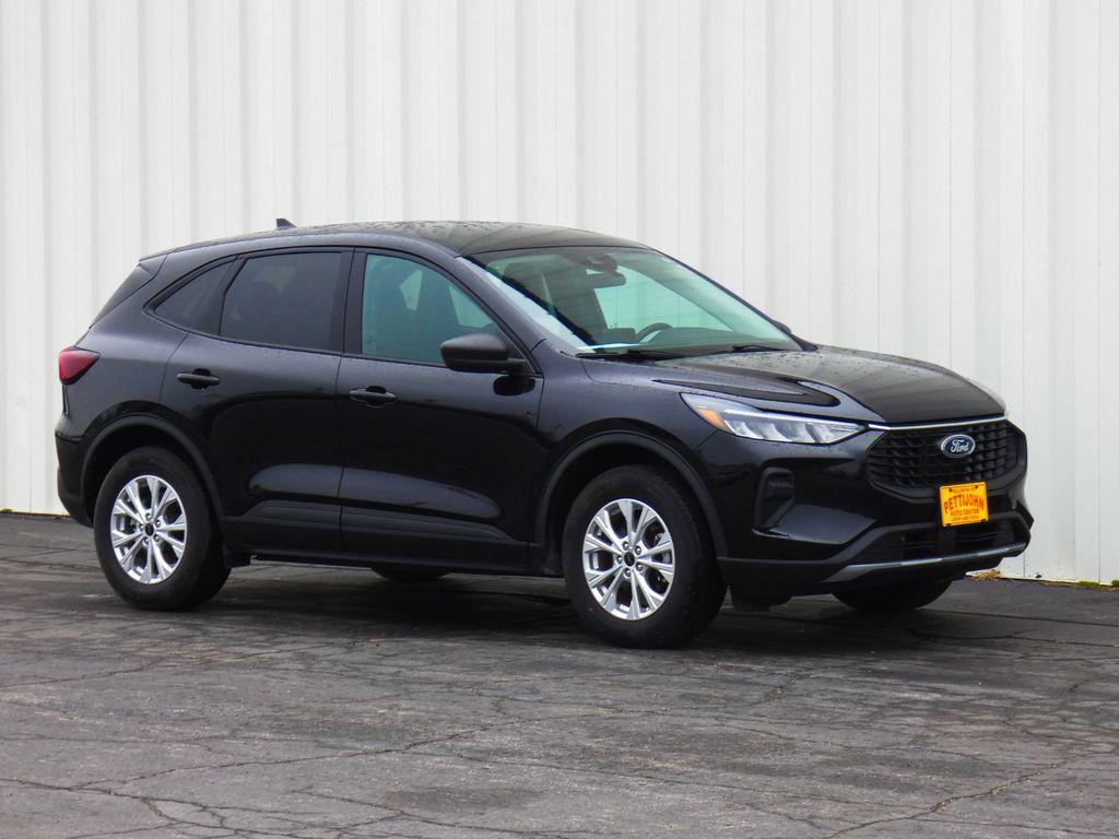 used 2025 Ford Escape car, priced at $21,238