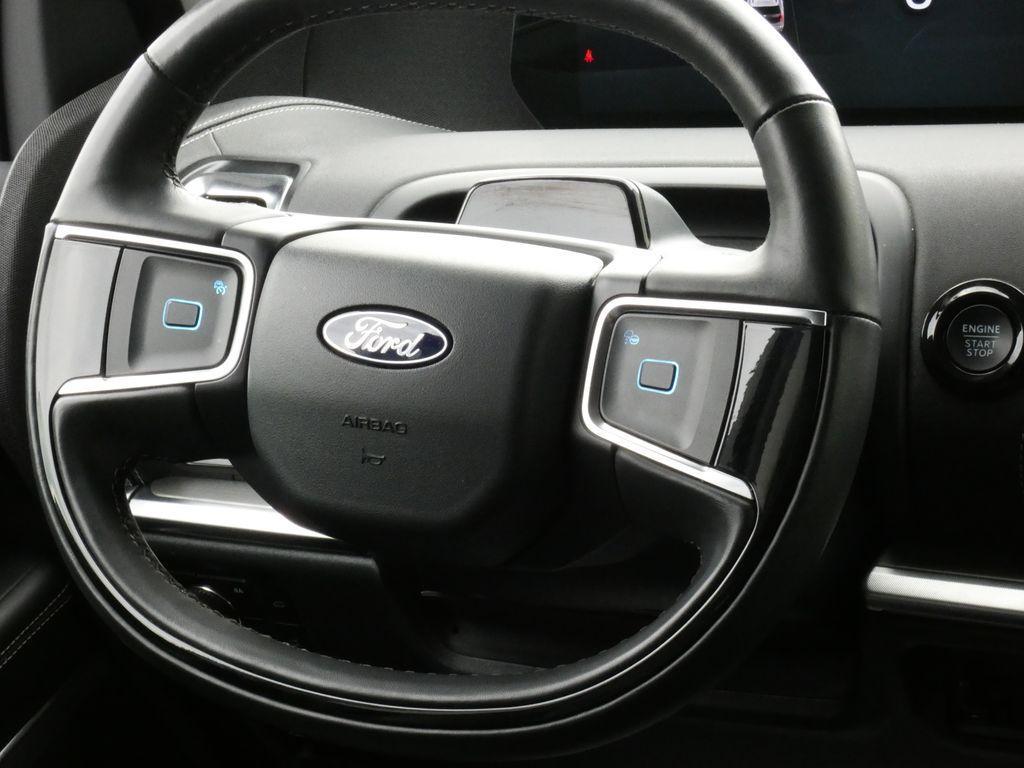 used 2025 Ford Expedition Max car, priced at $71,500