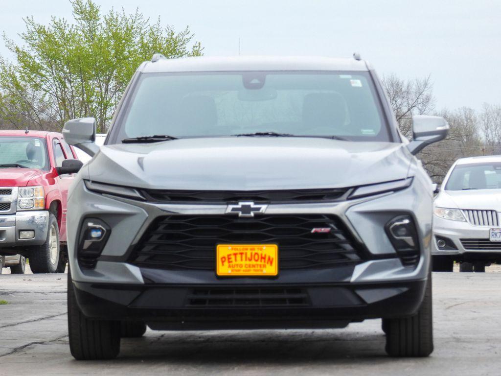 used 2025 Chevrolet Blazer car, priced at $35,995