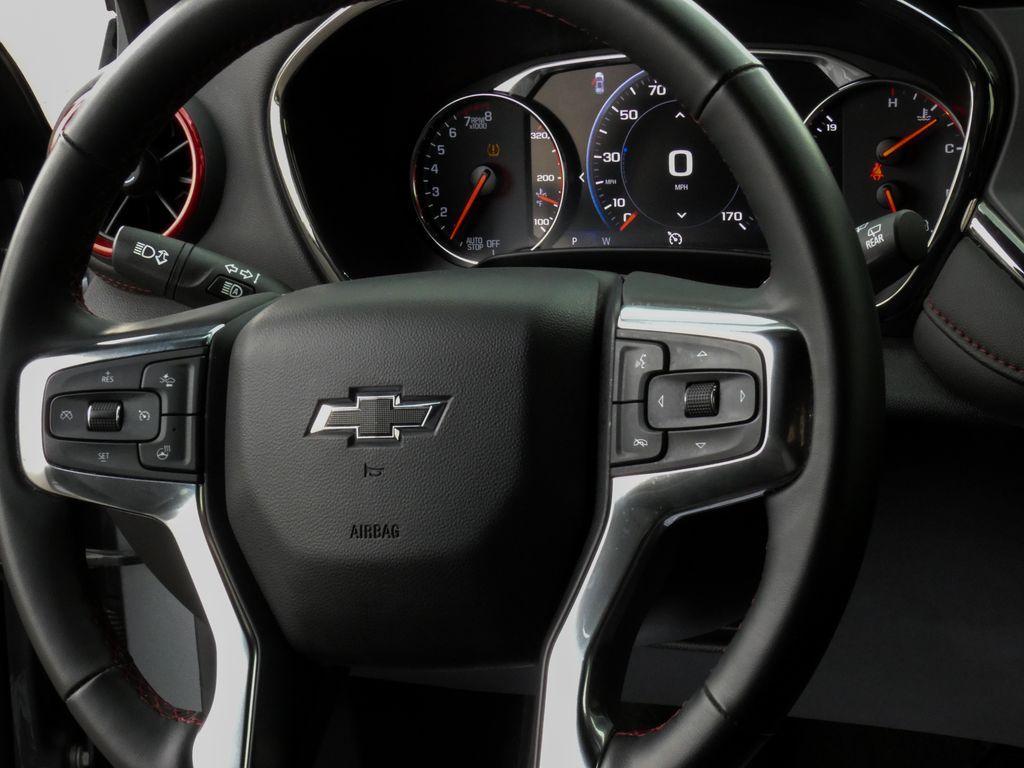 used 2025 Chevrolet Blazer car, priced at $35,995