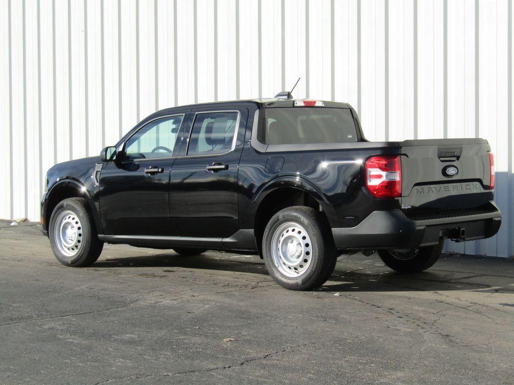 new 2025 Ford Maverick car, priced at $29,275
