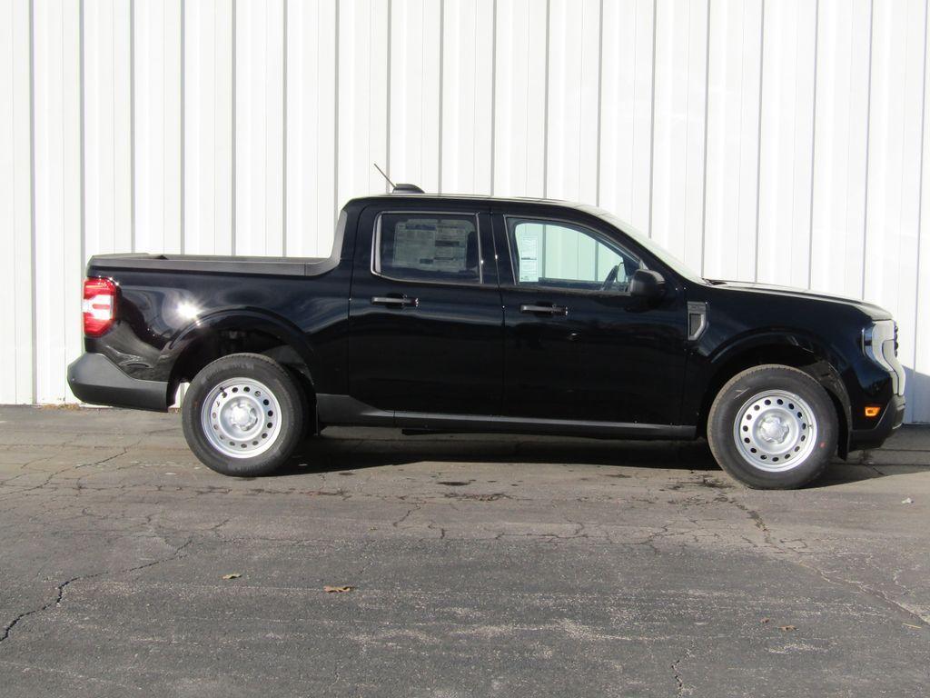 new 2025 Ford Maverick car, priced at $29,275