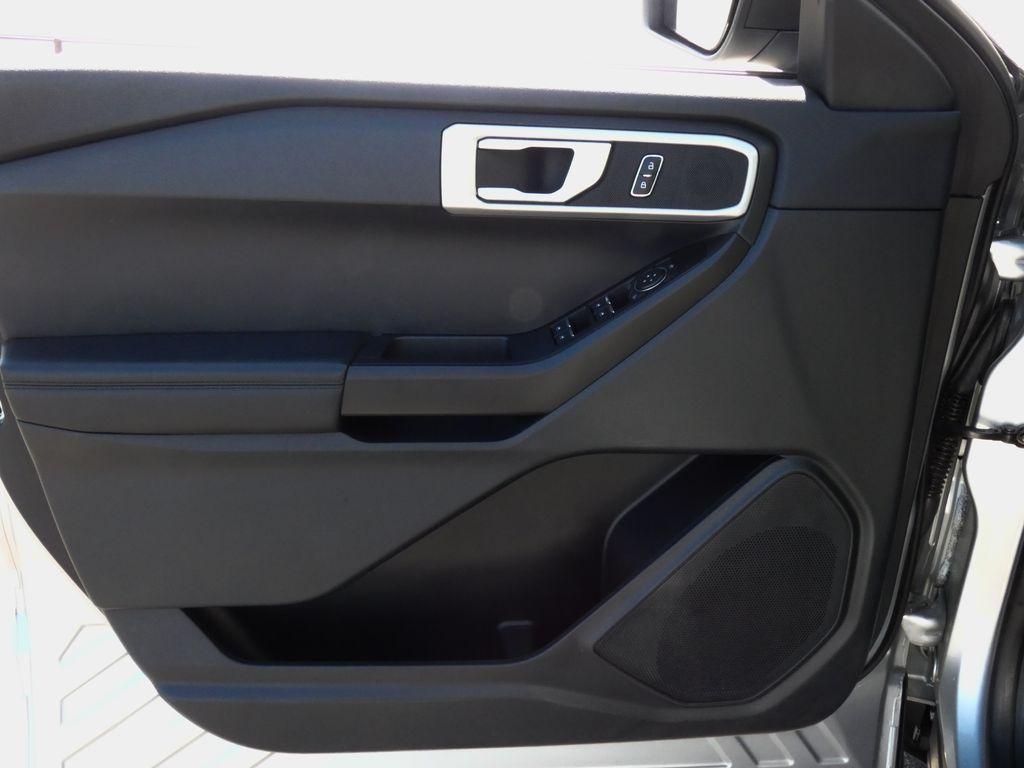 used 2021 Ford Explorer car, priced at $26,500