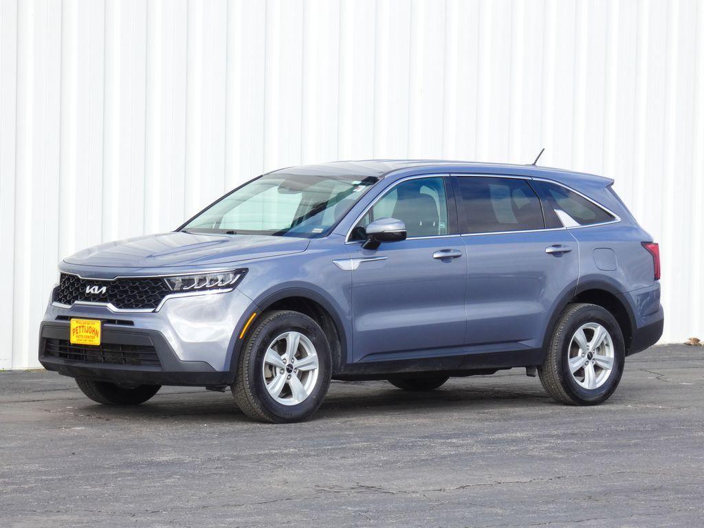 used 2022 Kia Sorento car, priced at $20,000