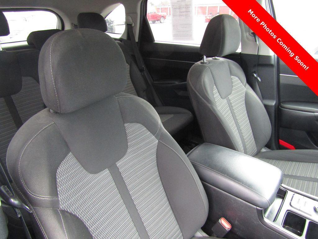 used 2022 Kia Sorento car, priced at $18,995