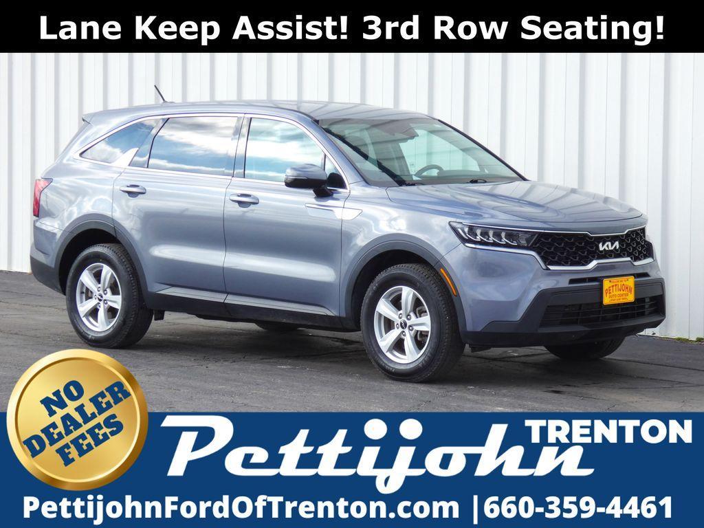 used 2022 Kia Sorento car, priced at $20,000