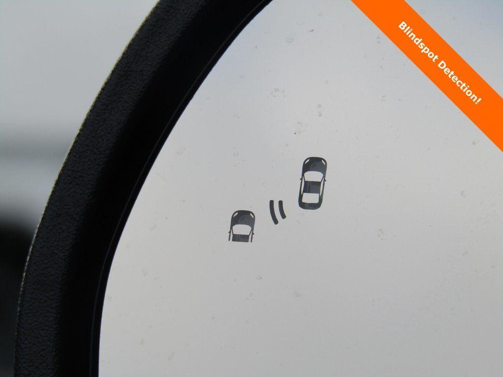 used 2024 Ford Edge car, priced at $30,000