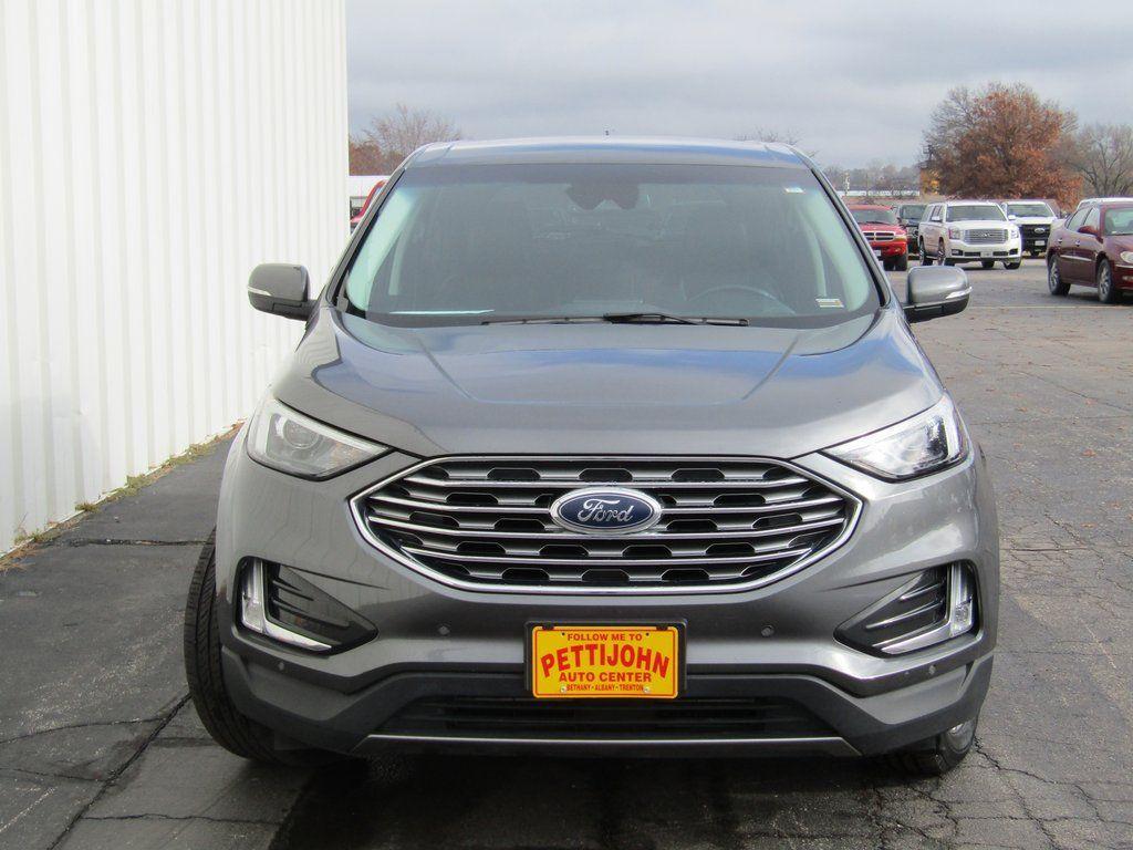 used 2024 Ford Edge car, priced at $30,000