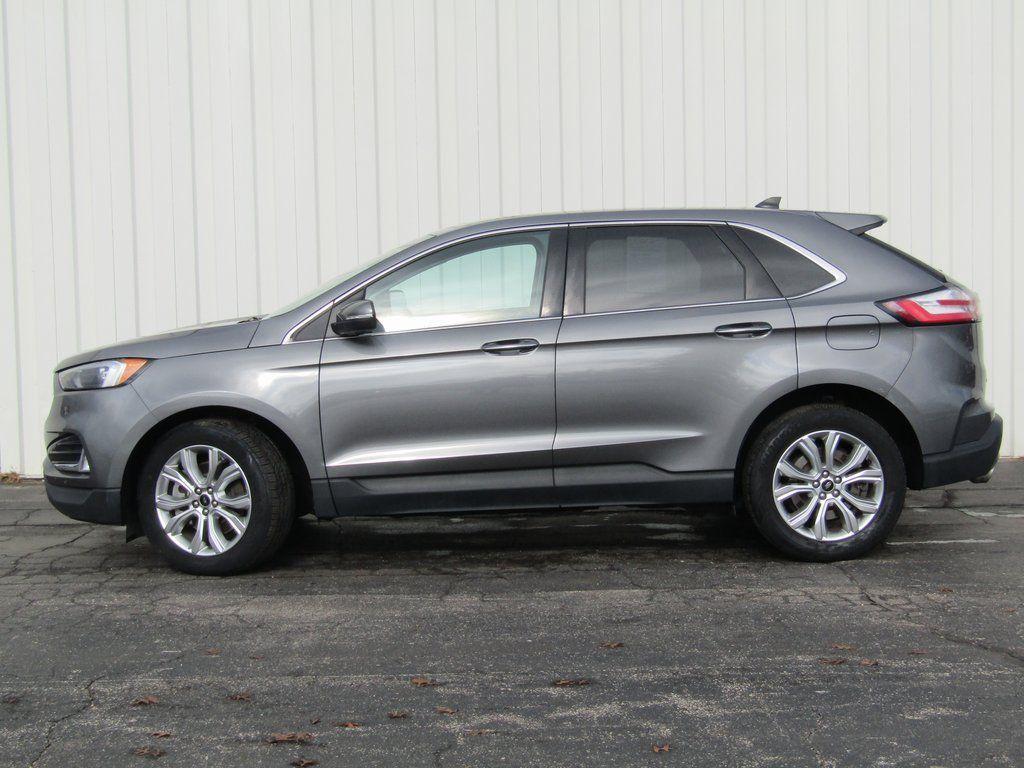 used 2024 Ford Edge car, priced at $30,000