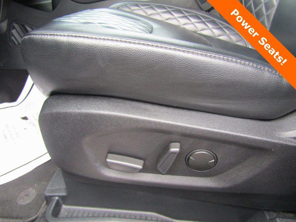 used 2024 Ford Edge car, priced at $30,000