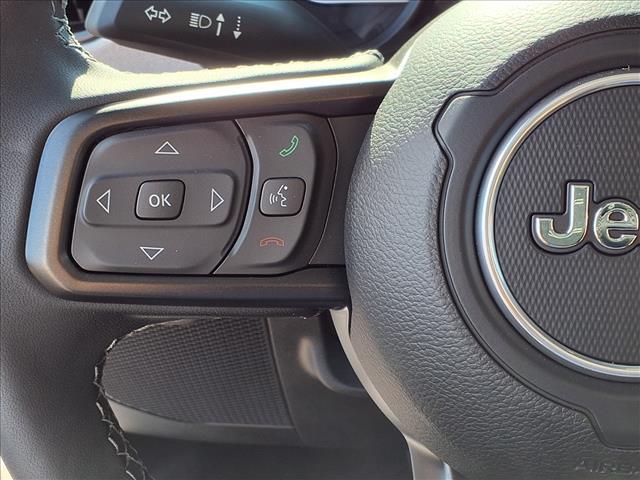 new 2025 Jeep Gladiator car, priced at $55,400