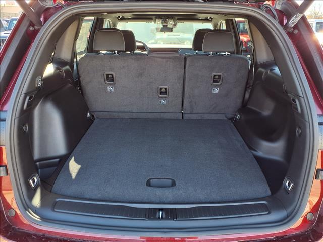 new 2025 Jeep Grand Cherokee car, priced at $42,900