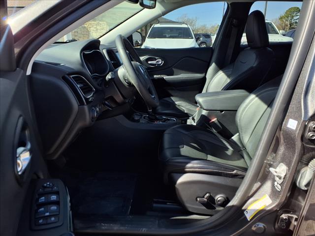 used 2023 Jeep Cherokee car, priced at $21,900