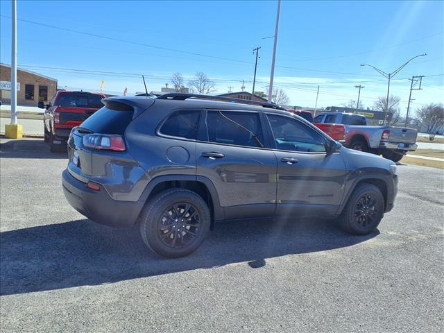 used 2023 Jeep Cherokee car, priced at $21,900