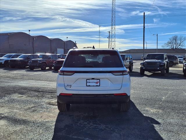 new 2025 Jeep Grand Cherokee car, priced at $51,500