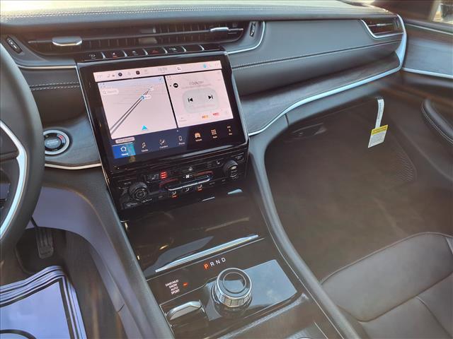 new 2025 Jeep Grand Cherokee car, priced at $51,500