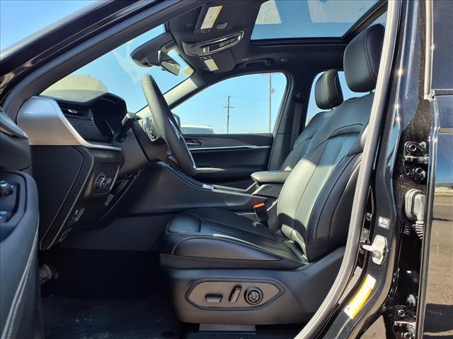 new 2026 Jeep Grand Cherokee car, priced at $50,580