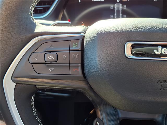 new 2025 Jeep Grand Cherokee car, priced at $43,250