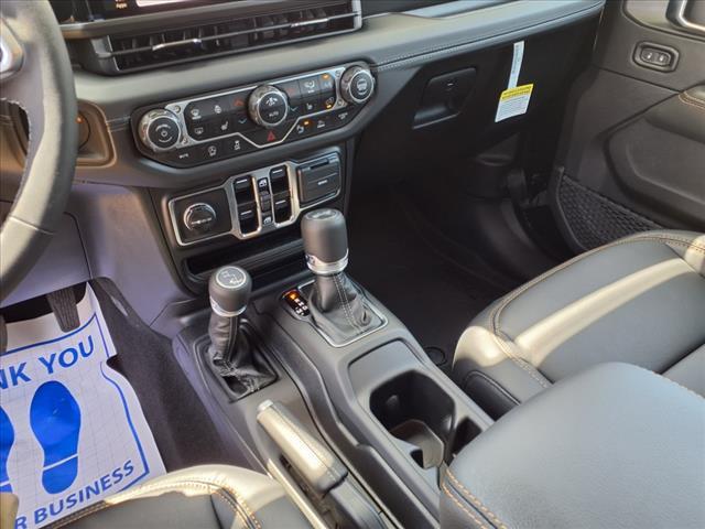 new 2025 Jeep Wrangler car, priced at $53,975