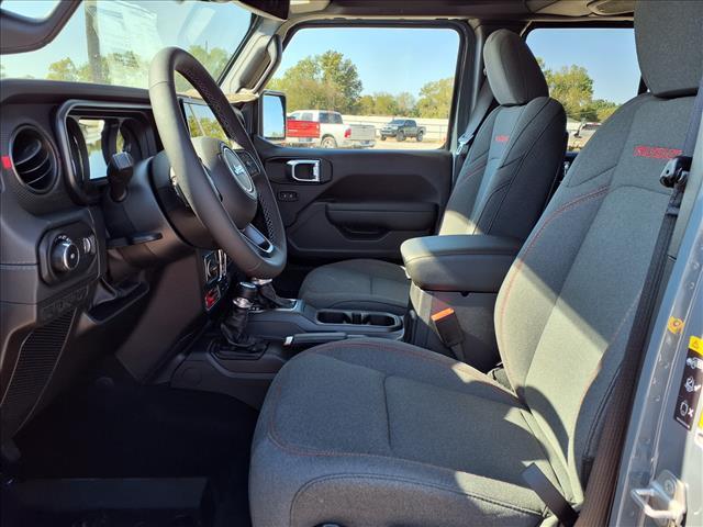 new 2025 Jeep Wrangler car, priced at $60,900