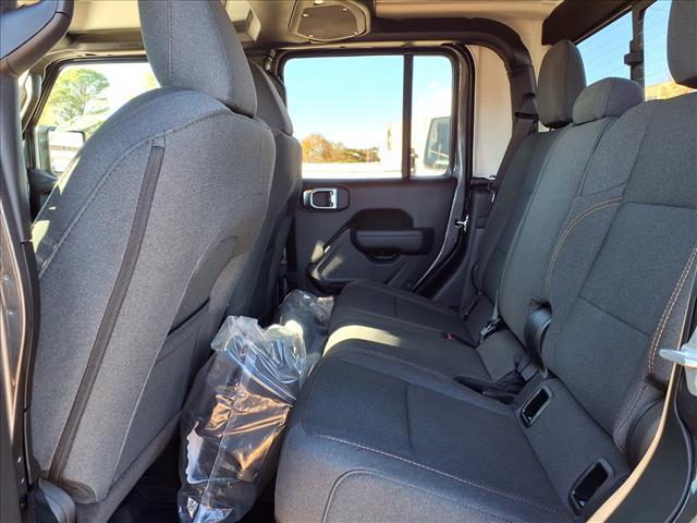 new 2026 Jeep Gladiator car, priced at $53,910