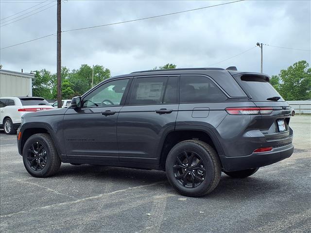 new 2026 Jeep Grand Cherokee car, priced at $44,299