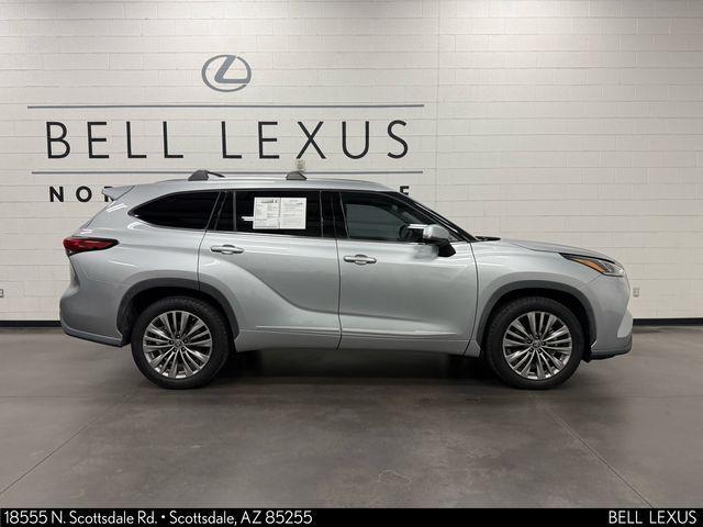 used 2020 Toyota Highlander car, priced at $34,974