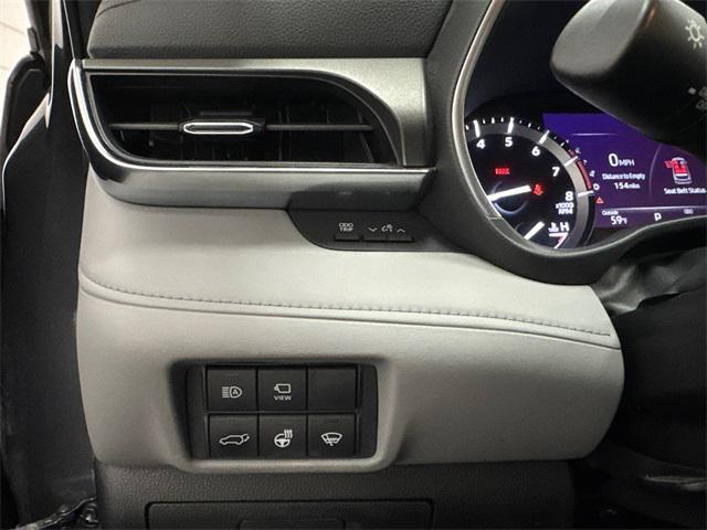 used 2020 Toyota Highlander car, priced at $28,974