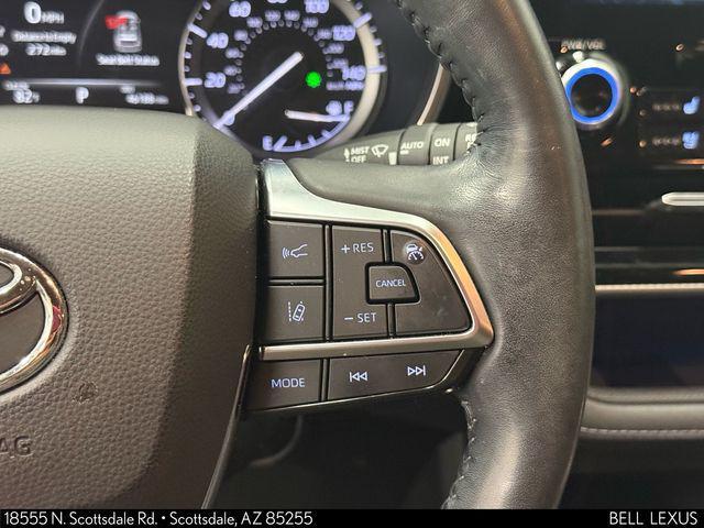 used 2021 Toyota Highlander car, priced at $41,974