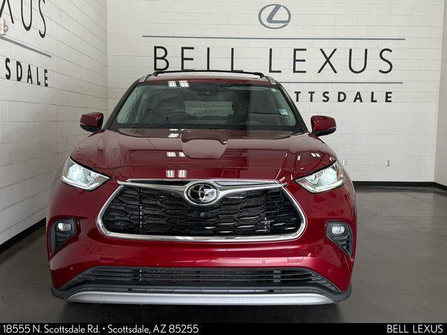 used 2021 Toyota Highlander car, priced at $41,974
