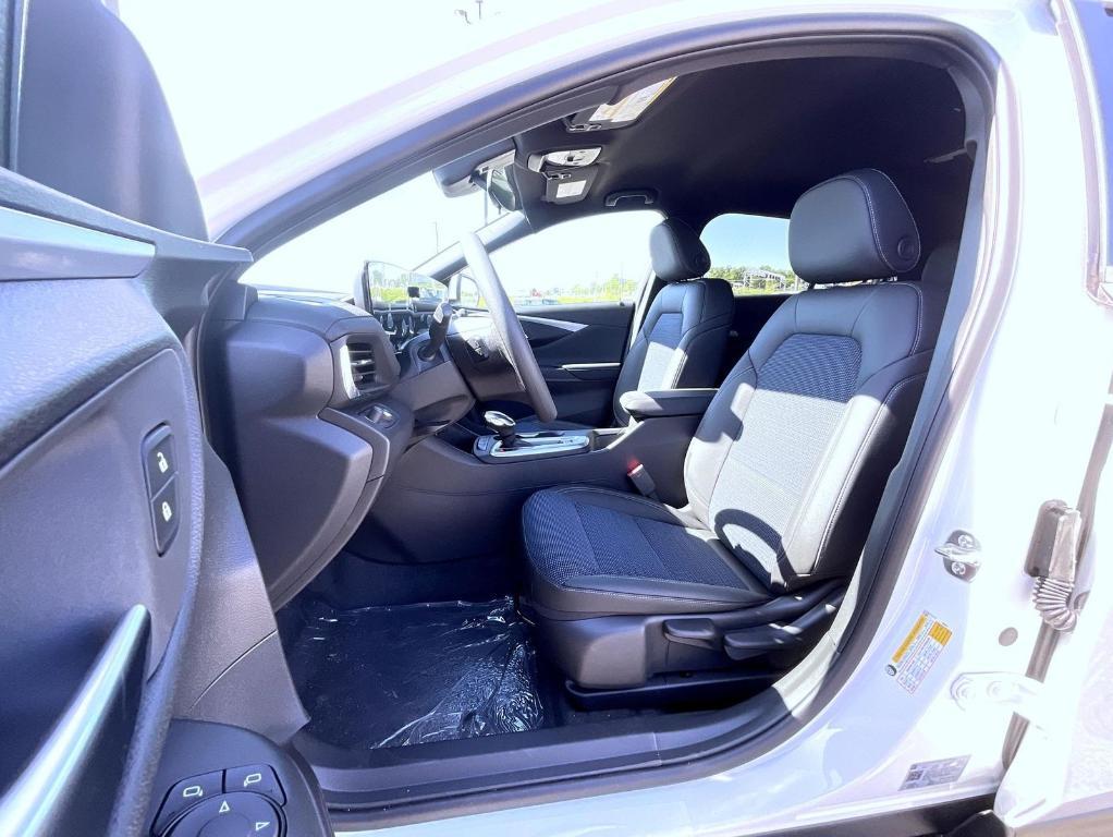 new 2026 Buick Envista car, priced at $23,594