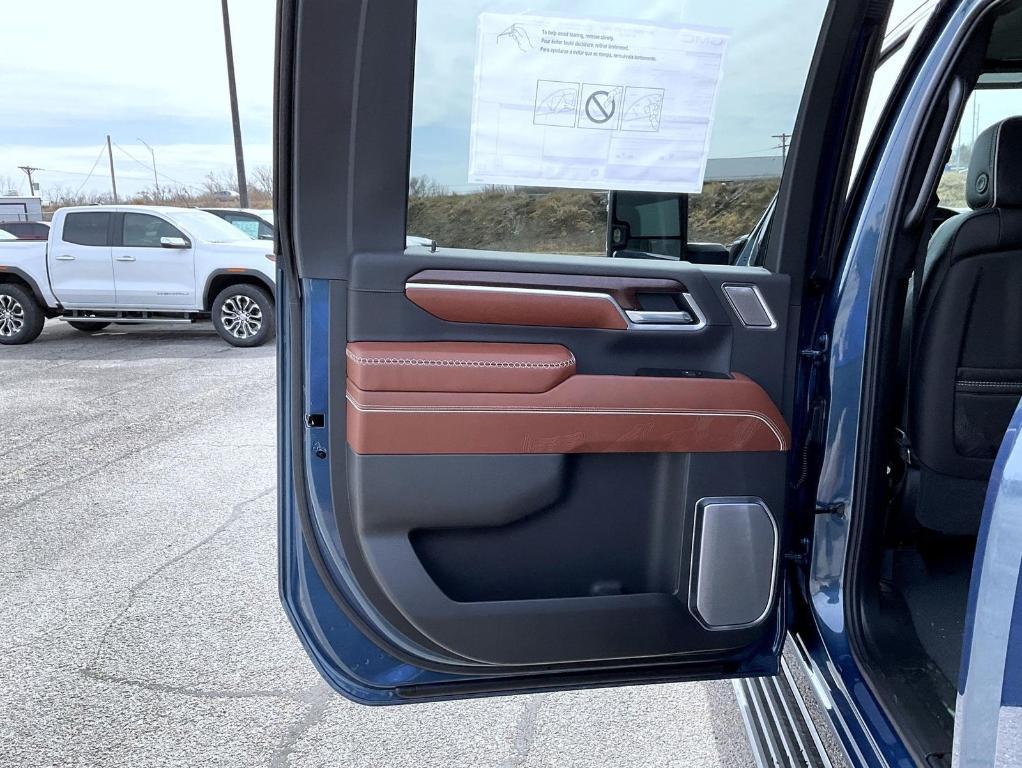 new 2026 GMC Sierra 2500 car, priced at $99,628