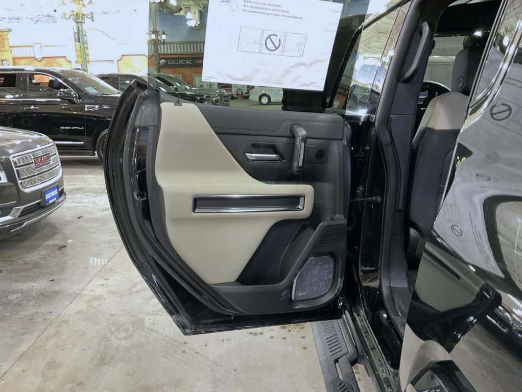 new 2026 GMC HUMMER EV SUV car, priced at $101,562