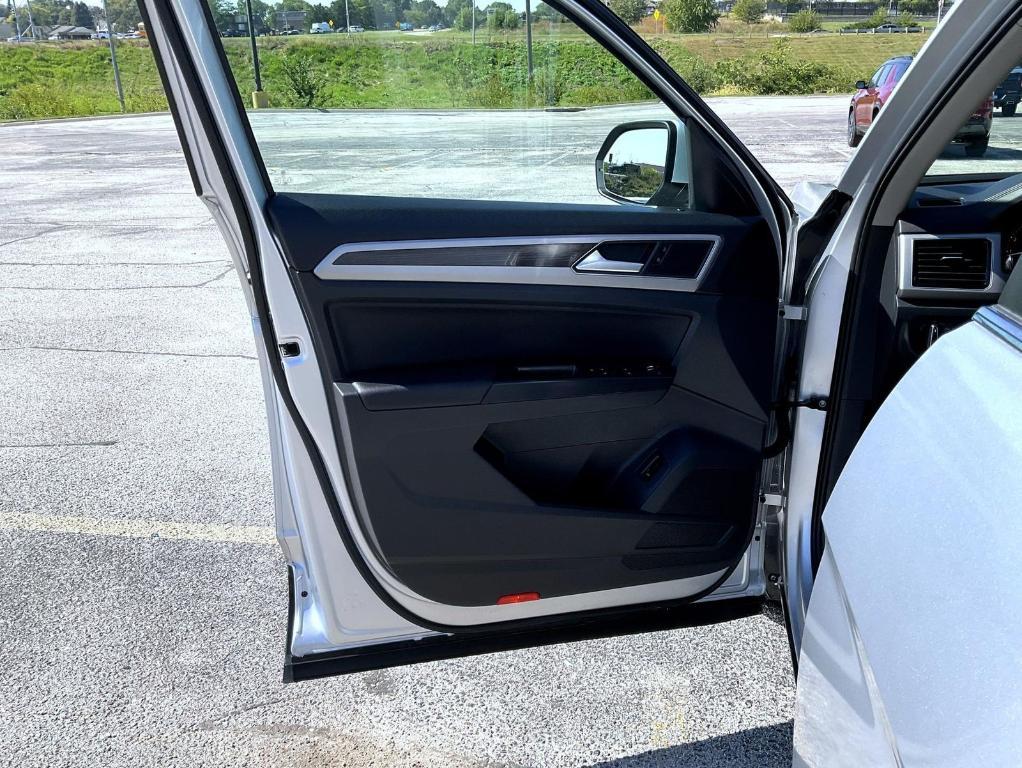 used 2019 Volkswagen Atlas car, priced at $19,700