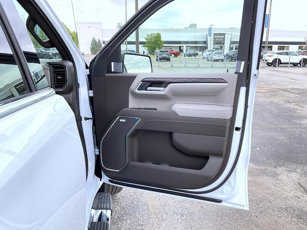 new 2026 GMC Sierra 1500 car, priced at $67,748
