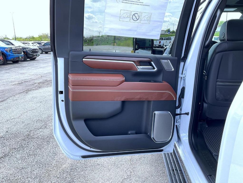 new 2026 GMC Sierra 2500 car, priced at $100,027