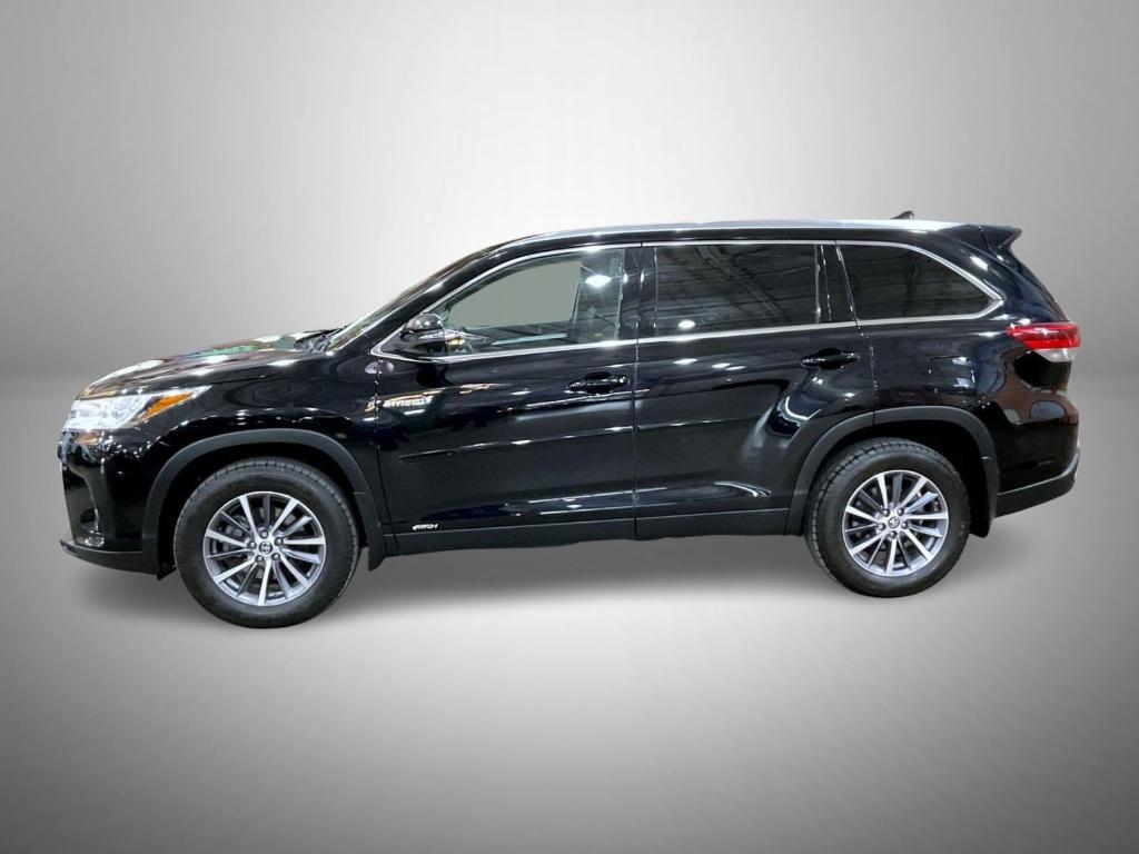 used 2019 Toyota Highlander Hybrid car, priced at $28,865