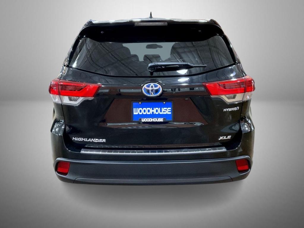 used 2019 Toyota Highlander Hybrid car, priced at $28,865