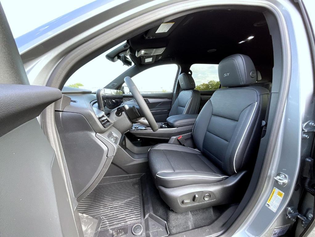 new 2026 Buick Enclave car, priced at $53,804